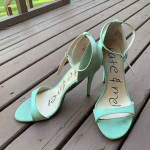 Kate & Mel Seafoam green heels